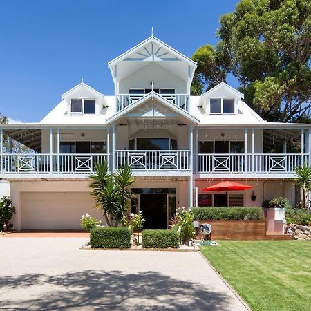 Silver Waters Bed & Breakfast Cowes Exteriör bild